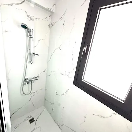 204 Gym-complex 2 Bedroom, 2 Balconies In Universal *
