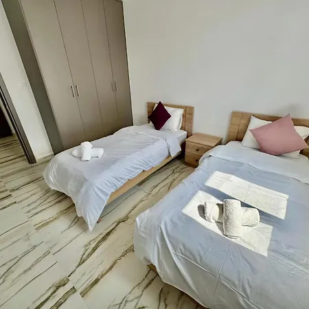 Apartament 204 Gym-complex 2 Bedroom, 2 Balconies In Universal *